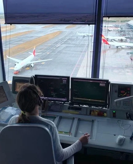 cefb9bcd-67fd-400d-8078-e1f6f3a5ff84-atc-barajas-airport.jpg
